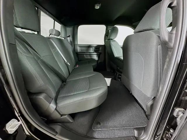 2026 Ram 2500 Black Express Crew Cab 4x4 8" Box
