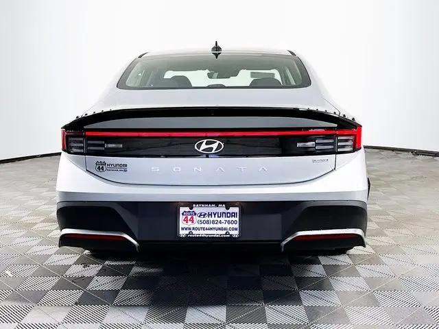 2026 Hyundai Sonata Hybrid Blue