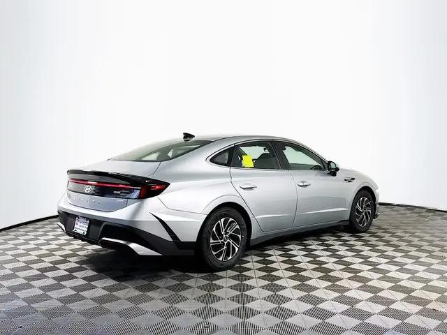 2026 Hyundai Sonata Hybrid Blue