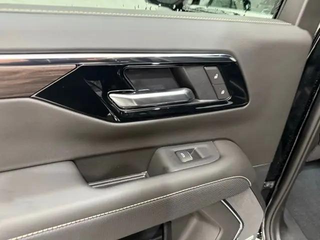 2026 Chevrolet Tahoe 4WD Premier