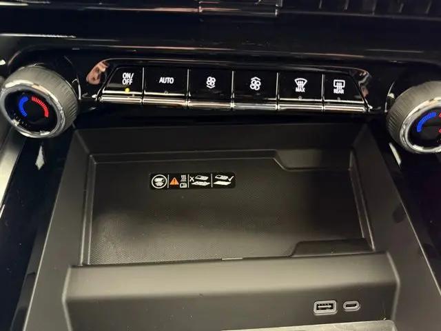 2026 Chevrolet Tahoe 4WD Premier
