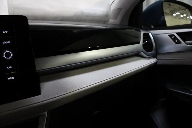 2026 Volkswagen Taos SE