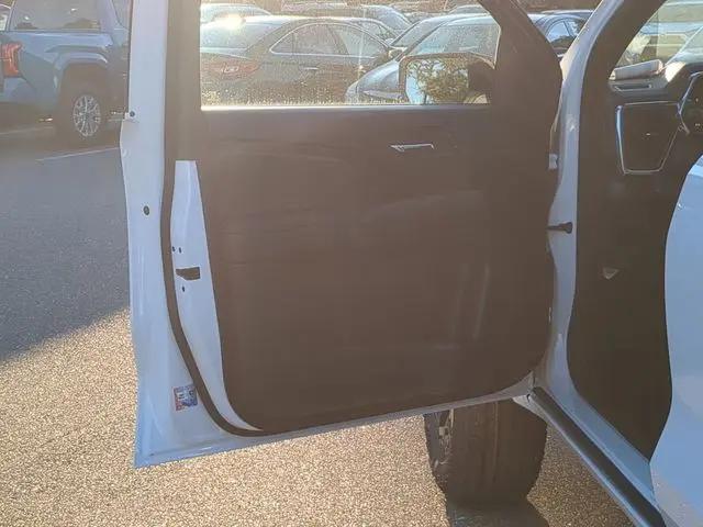 2026 GMC Canyon Elevation, RWD