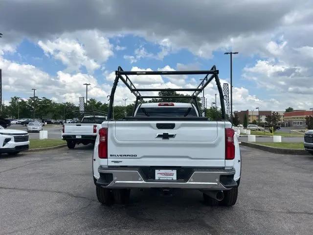 2026 Chevrolet Silverado 3500HD Regular Cab, Long Bed, WT Dual Rear Wheel, RWD