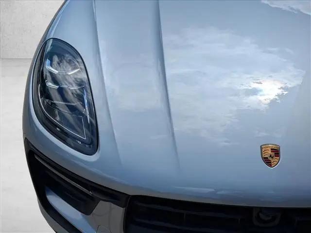 2025 Porsche Macan Macan