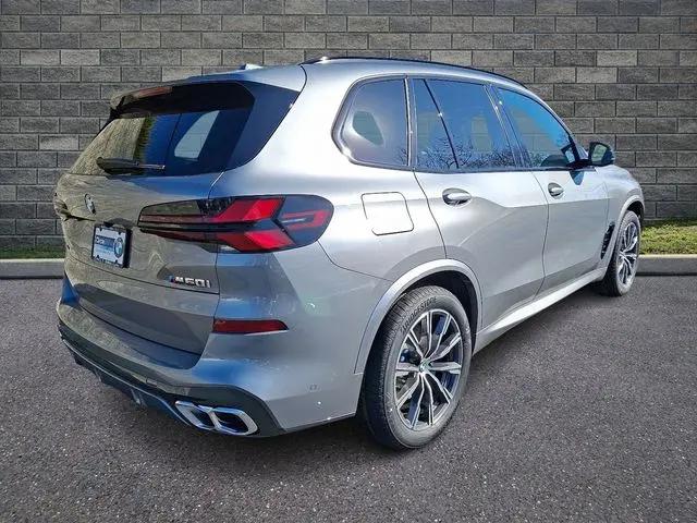 2026 BMW X5 M60i