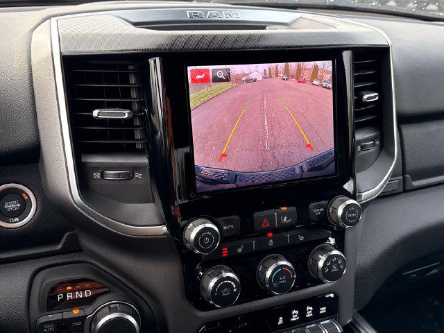 2026 Ram 1500 Big Horn Crew Cab 4x4 57 Box