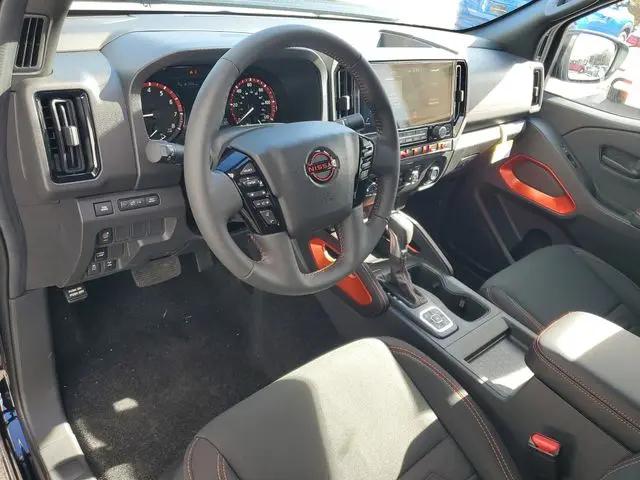 2026 Nissan Frontier Crew Cab PRO-4X 4x4