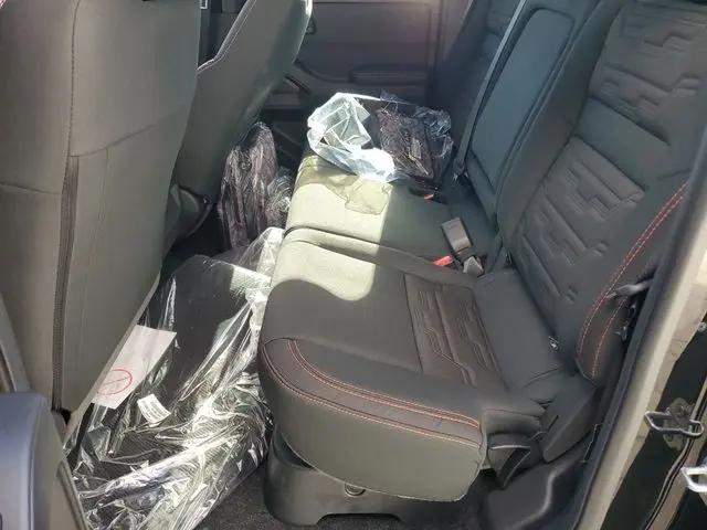 2026 Nissan Frontier Crew Cab PRO-4X 4x4