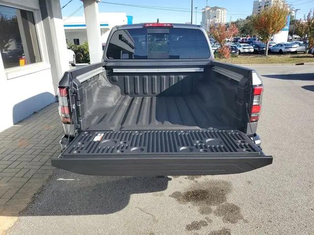 2026 Nissan Frontier Crew Cab SV 4x2