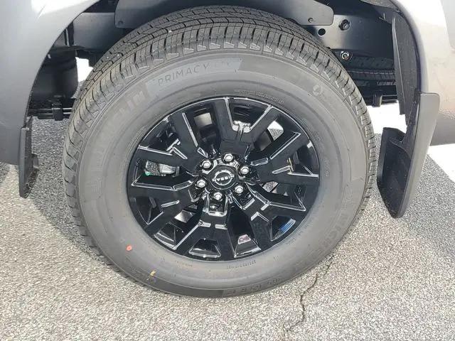 2026 Nissan Frontier Crew Cab SV 4x2