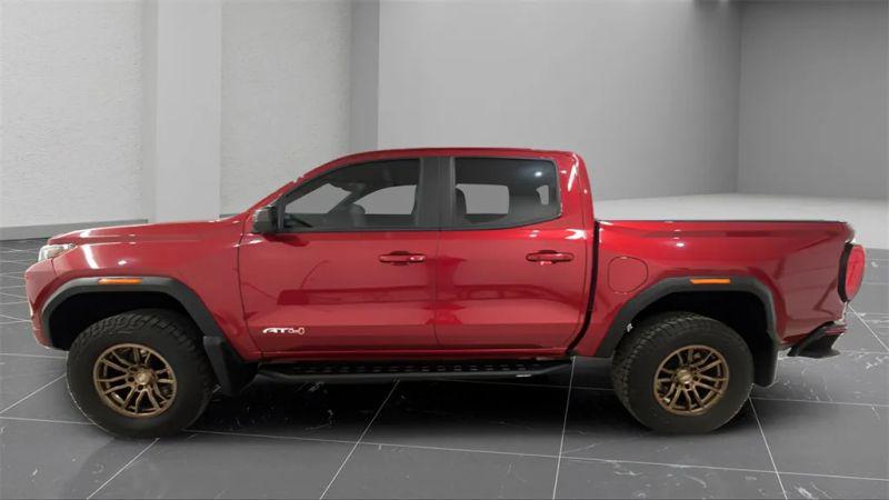 2023 GMC Canyon 4WD Crew Cab Short Box AT4