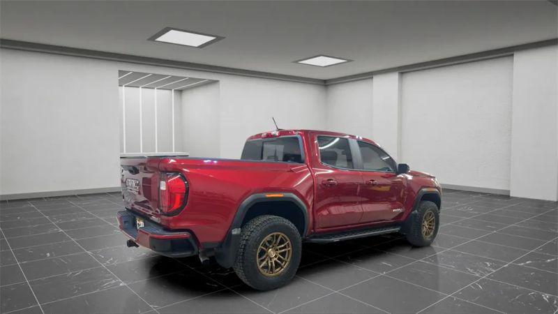 2023 GMC Canyon 4WD Crew Cab Short Box AT4
