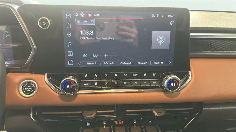 2023 GMC Canyon 4WD Crew Cab Short Box AT4