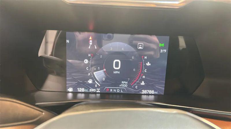 2023 GMC Canyon 4WD Crew Cab Short Box AT4