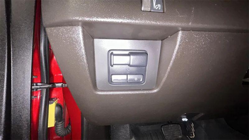 2023 GMC Canyon 4WD Crew Cab Short Box AT4
