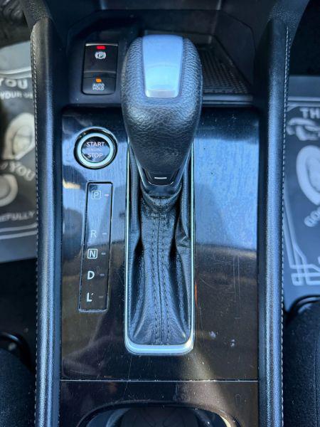 2022 Nissan Kicks SV Xtronic CVT
