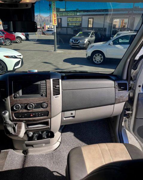 2017 Mercedes-Benz Sprinter 2500 Base