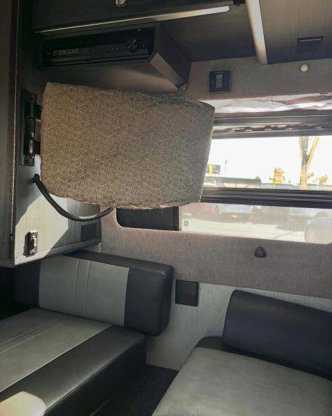 2017 Mercedes-Benz Sprinter 2500 Base