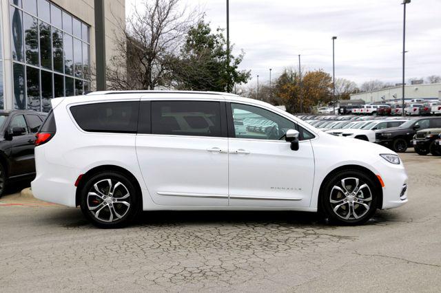 2026 Chrysler Pacifica Pinnacle