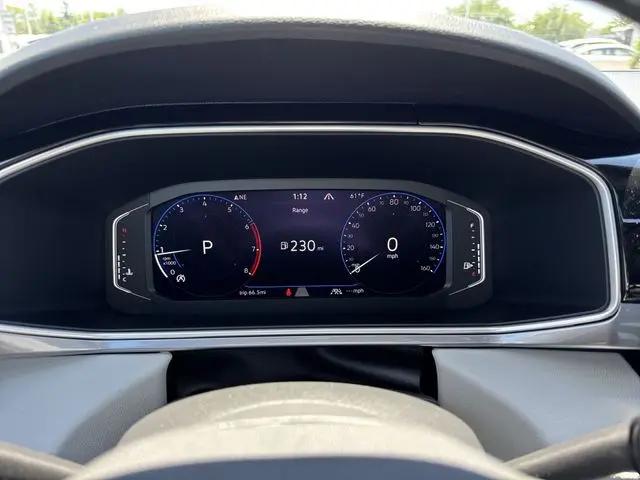 2026 Volkswagen Taos SEL