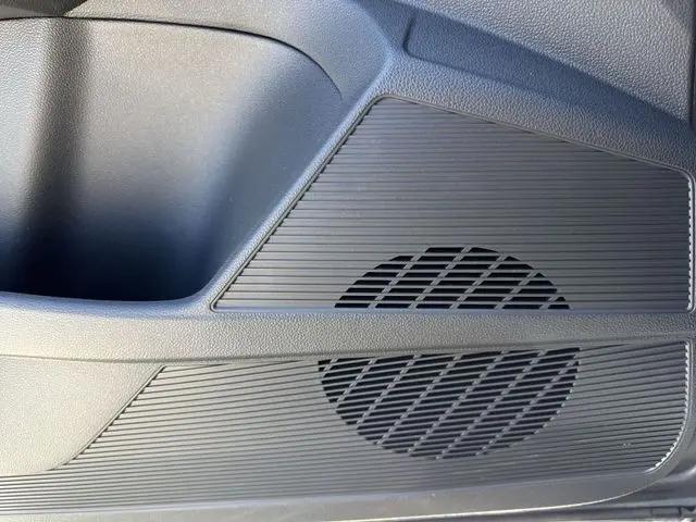 2026 Volkswagen Taos SEL