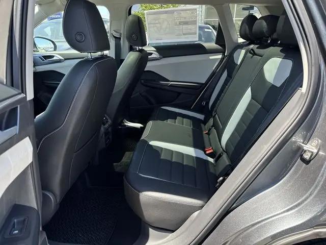 2026 Volkswagen Taos SEL