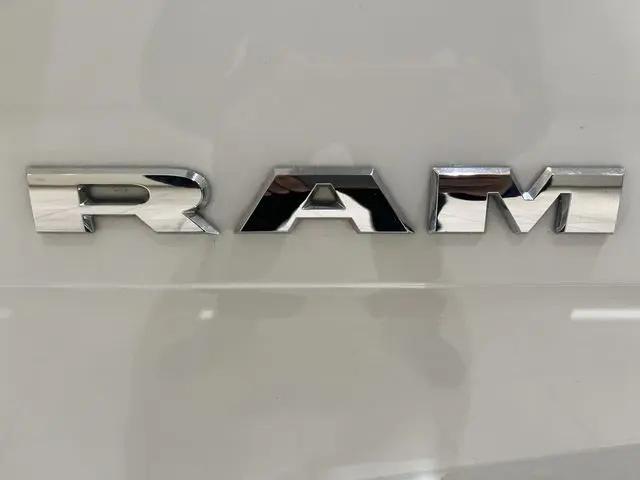 2022 Ram 3500 Tradesman/SLT