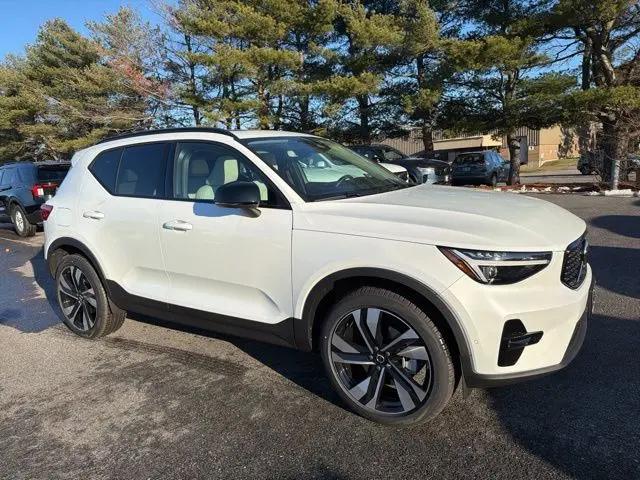 2026 Volvo XC40 Ultra, B5 AWD Gas (mild hybrid), Dark for sale in Cranston, RI