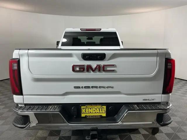 2025 GMC Sierra 3500HD Crew Cab, Long Bed, SLT DRW, 4WD