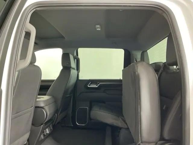 2025 GMC Sierra 3500HD Crew Cab, Long Bed, SLT DRW, 4WD