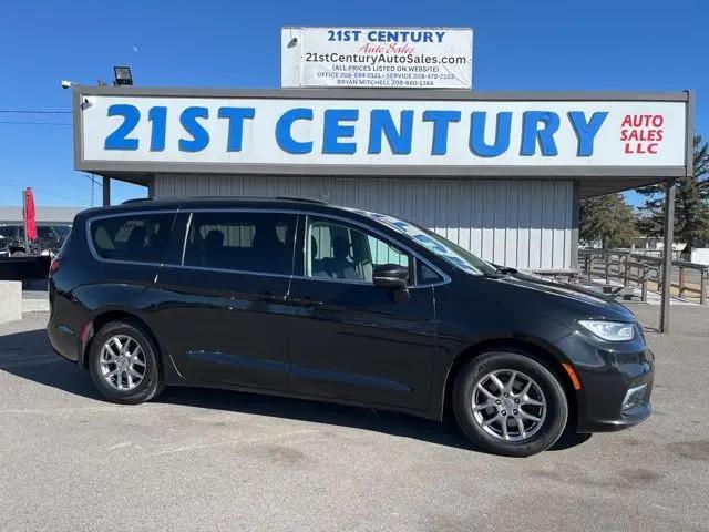 2021 Chrysler Pacifica Touring for sale in Blackfoot, ID