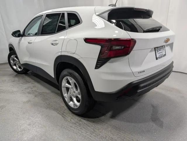 2026 Chevrolet Trax FWD LS