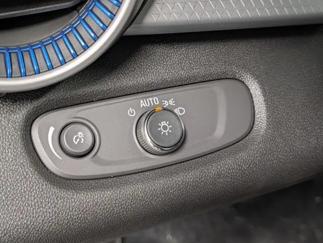 2026 Chevrolet Trax FWD LS