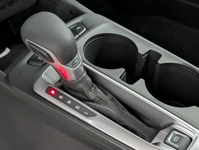 2026 Chevrolet Trax FWD LS