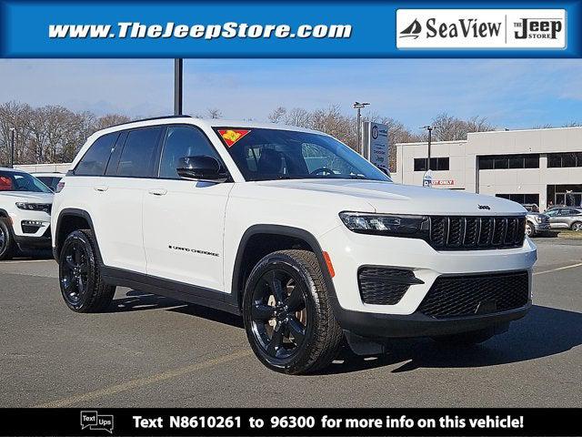 2022 Jeep Grand Cherokee Altitude 4x4