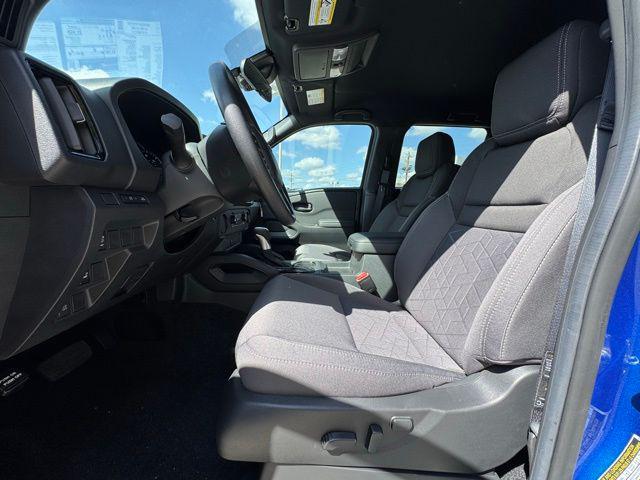 2026 Nissan Frontier Crew Cab SV 4x2