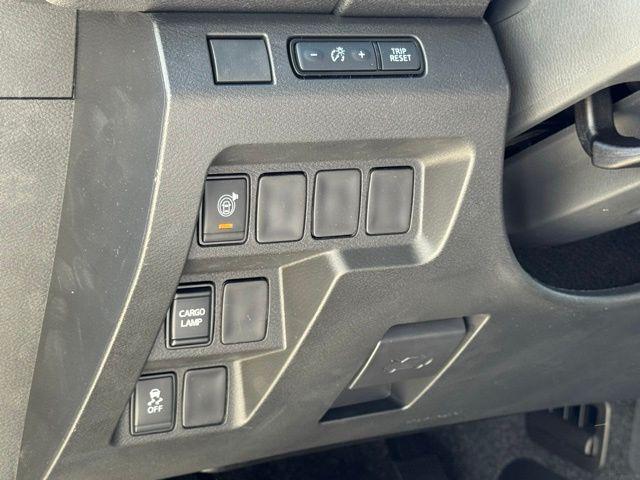 2026 Nissan Frontier Crew Cab SV 4x2
