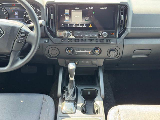 2026 Nissan Frontier Crew Cab SV 4x2