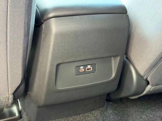 2026 Nissan Frontier Crew Cab SV 4x2