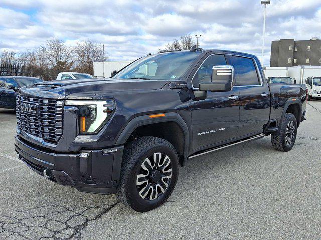 2024 GMC Sierra 3500HD 4WD Crew Cab Standard Bed Denali Ultimate
