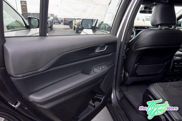 2025 Jeep Grand Cherokee L Altitude X 4x4
