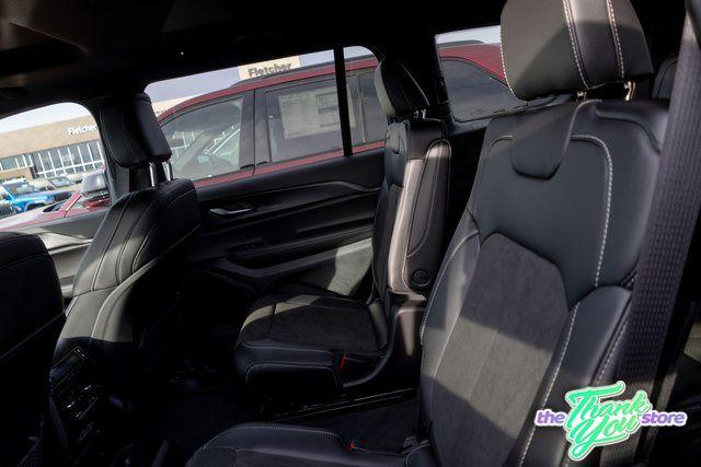 2025 Jeep Grand Cherokee L Altitude X 4x4