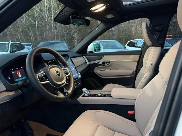 2026 Volvo XC90 B6 Plus 7-Seater