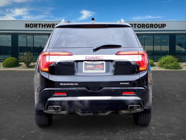 2022 GMC Acadia Denali