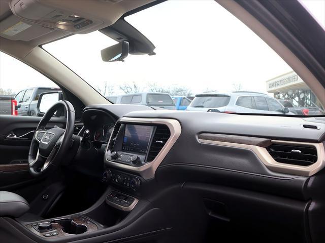 2022 GMC Acadia Denali