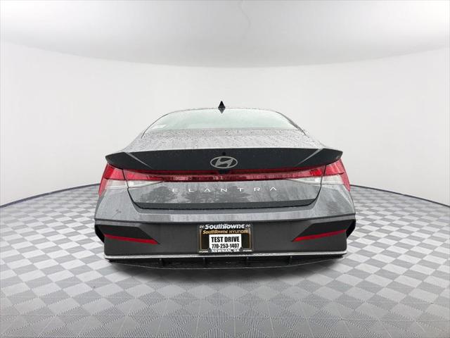 2026 Hyundai Elantra SE