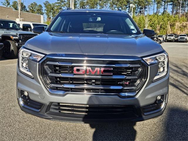 2024 GMC Terrain AWD AT4