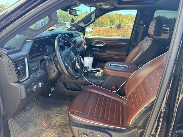 2022 GMC Sierra 1500 4WD Crew Cab Short Box Denali Ultimate 2022 GMC Sierra 1500 4WD Crew Cab Short Box Denali Ultimate