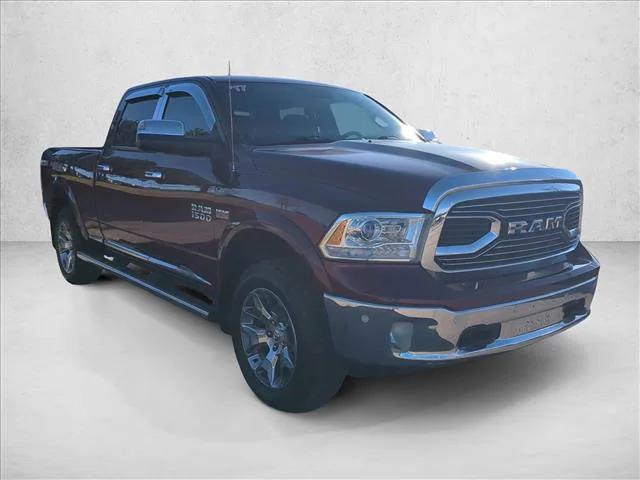 2017 RAM 1500 Limited Crew Cab 4x4 64 Box 2017 RAM 1500 Limited Crew Cab 4x4 64 Box